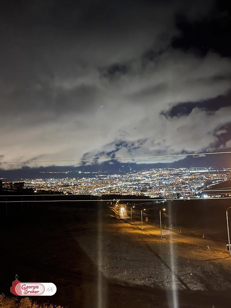 nearly repaired 9-room house for sale